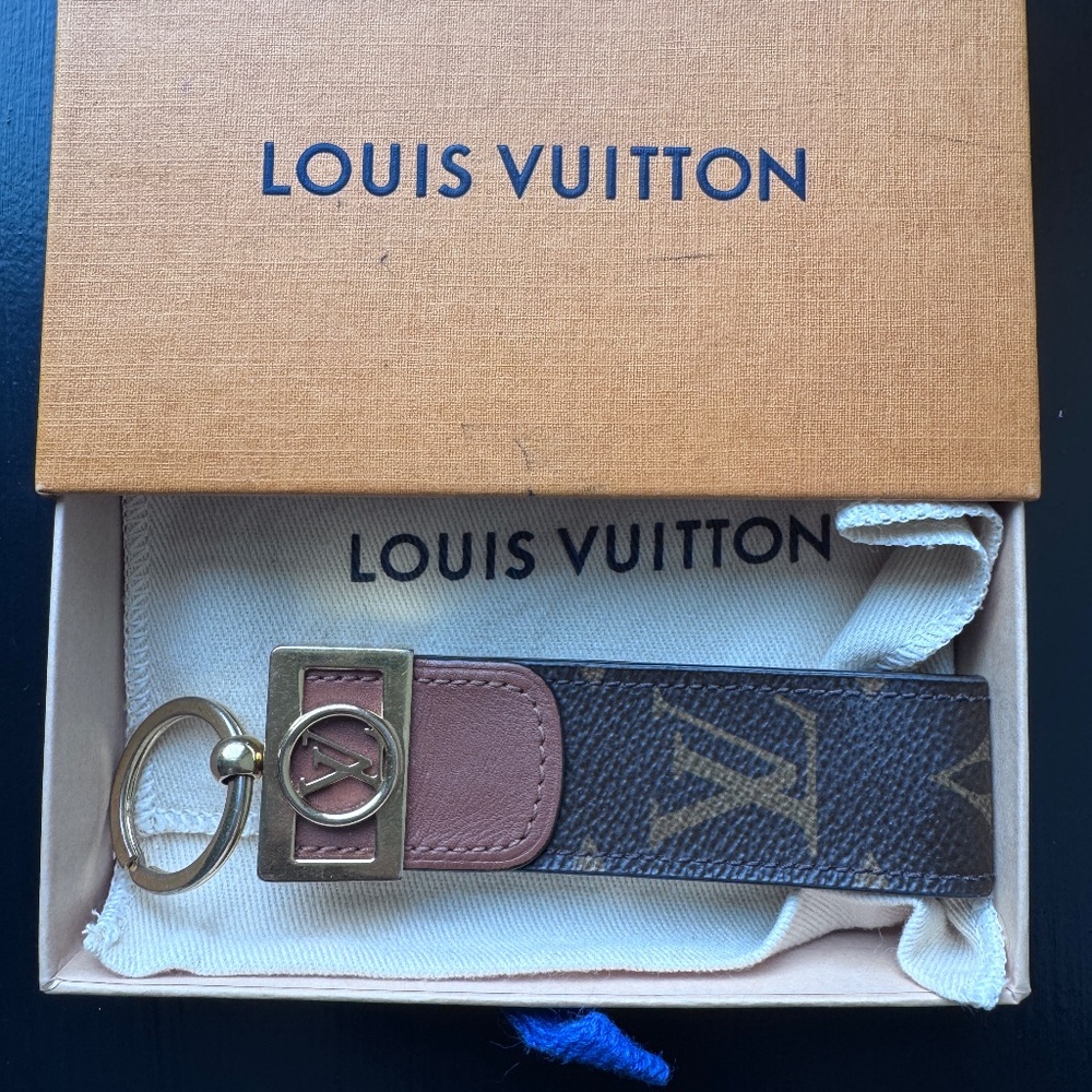 Louis Vuitton Dauphine Dragonne Key Chain